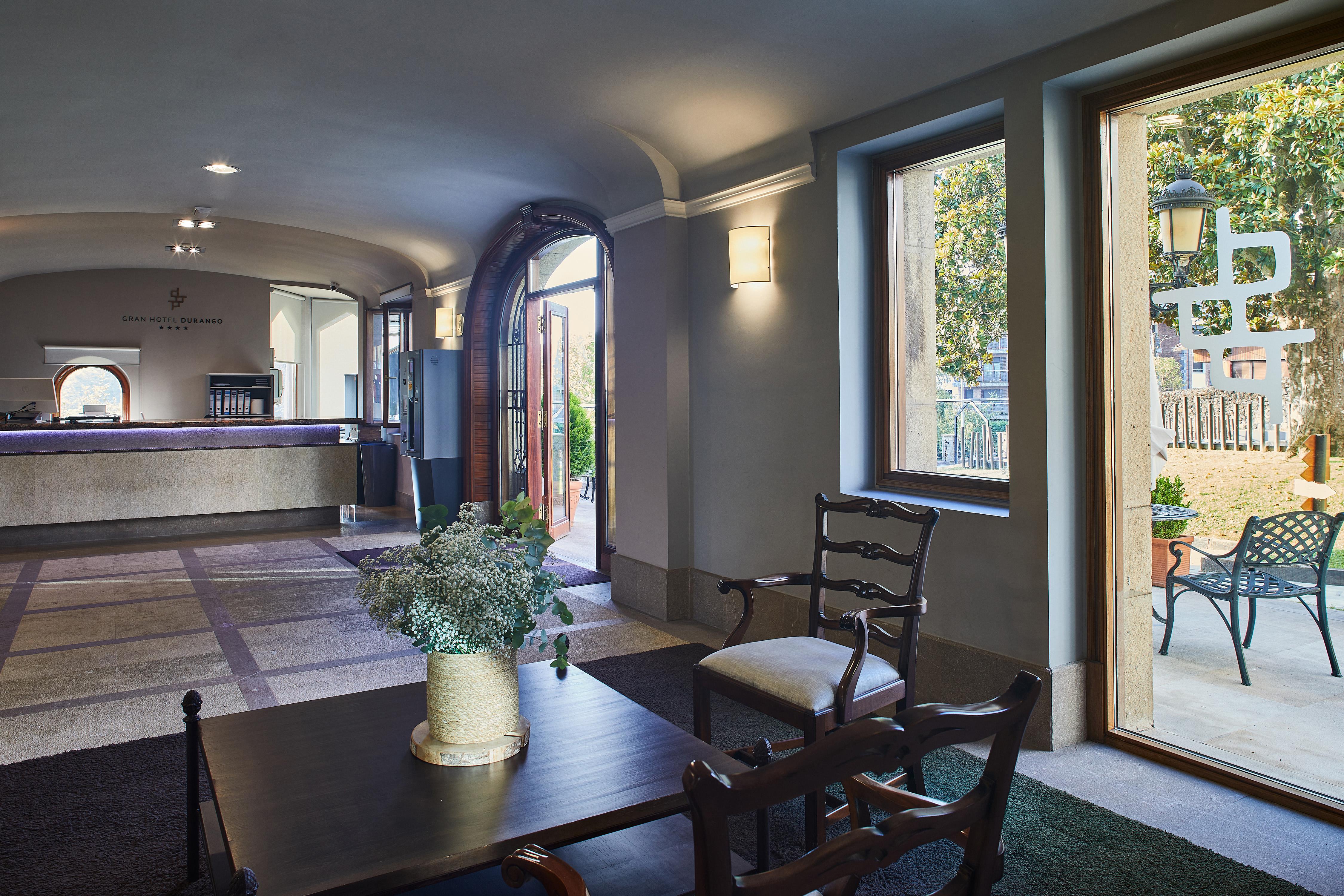 Hotel Silken Gran 4*